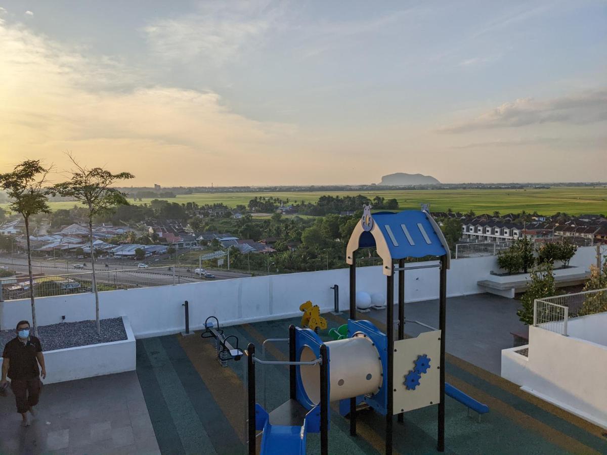 Alor Setar Imperio By Im Staycation 3Bedroom & Rooftop Pool エクステリア 写真