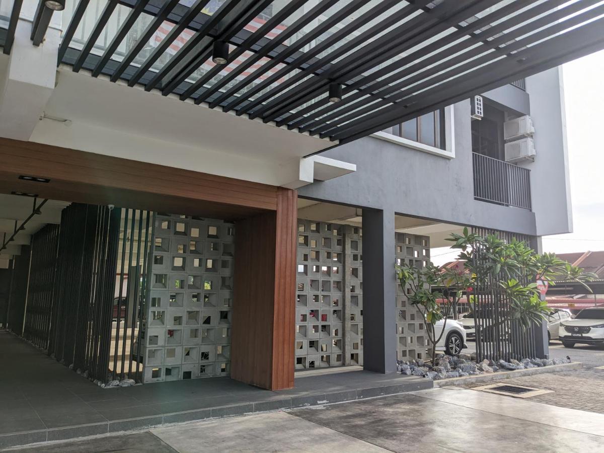 Alor Setar Imperio By Im Staycation 3Bedroom & Rooftop Pool エクステリア 写真