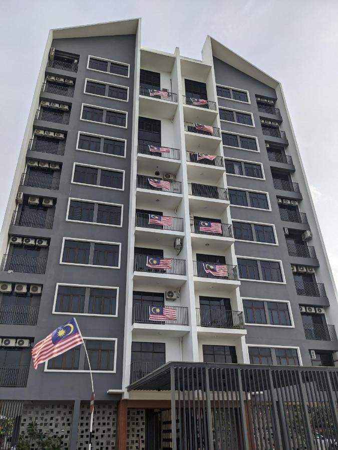 Alor Setar Imperio By Im Staycation 3Bedroom & Rooftop Pool エクステリア 写真
